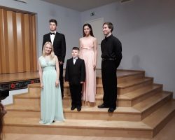 Noorte Lauljate Konkurss-festival „Võluhääl 2018“